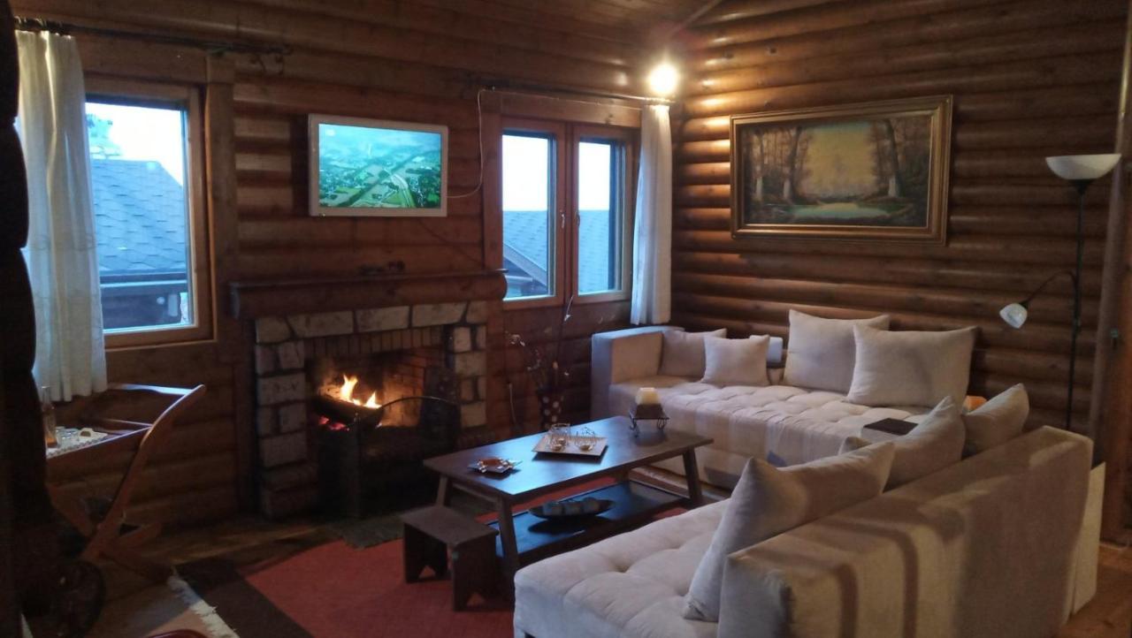 Willa House On The Mountain Eptálofos Zewnętrze zdjęcie
